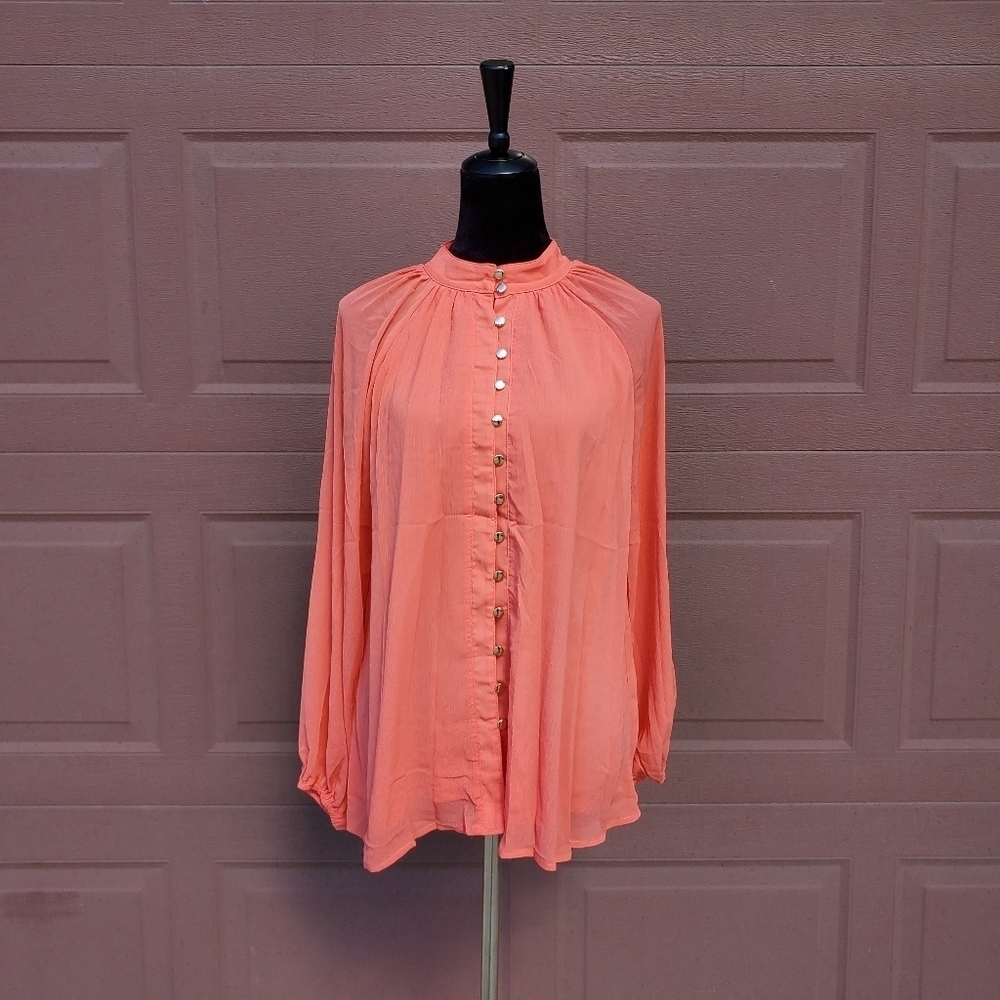 Evaless Coral Long Sleeve Button Down Blouse Women's Size Medium NWOT